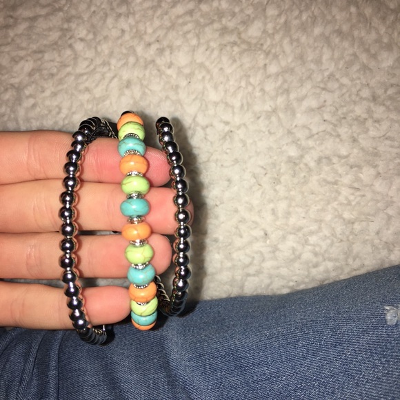 PAPARAZZI JEWELRY 💓 - Picture 1 of 3